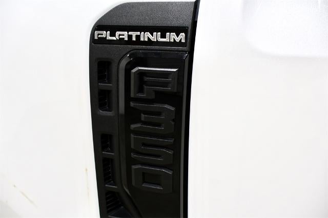 2026 Ford Super Duty F-350 SRW Platinum