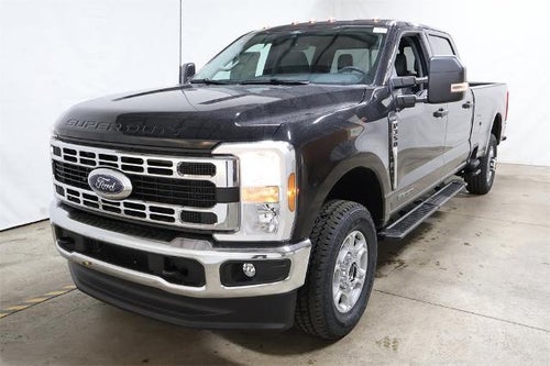 2025 Ford Super Duty F-350 SRW XLT