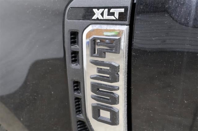 2025 Ford Super Duty F-350 SRW XLT