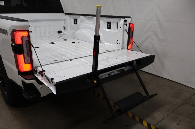 2026 Ford Super Duty F-350 SRW Platinum Tremor