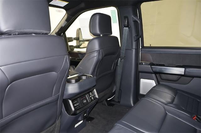 2026 Ford Super Duty F-350 SRW Platinum Tremor