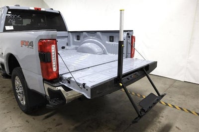 2025 Ford Super Duty F-350 SRW Lariat