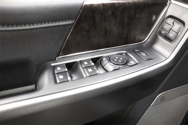 2025 Ford Super Duty F-350 SRW Lariat