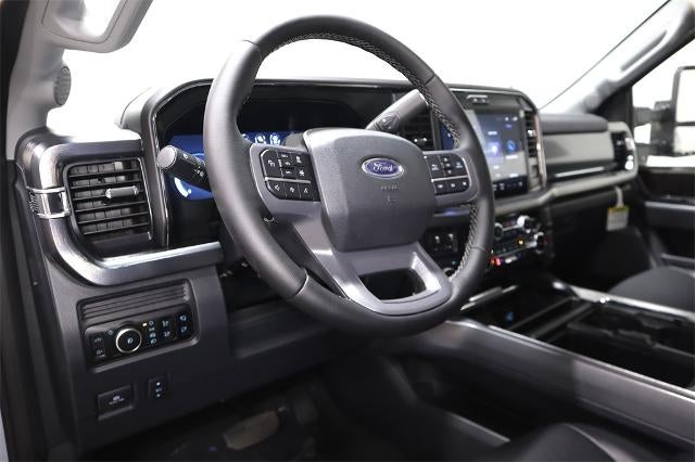 2025 Ford Super Duty F-350 SRW Lariat