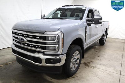 2025 Ford Super Duty F-350 SRW Lariat