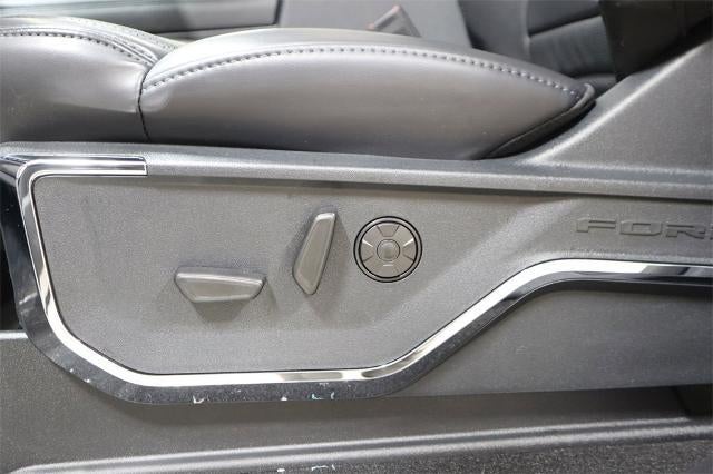 2025 Ford Super Duty F-350 SRW Platinum