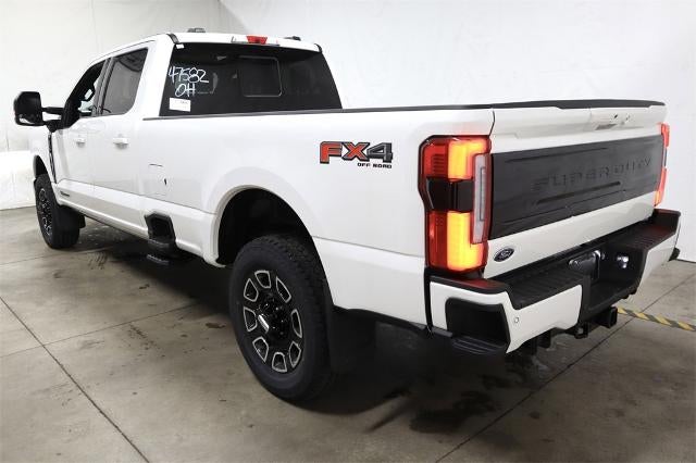 2025 Ford Super Duty F-350 SRW Platinum