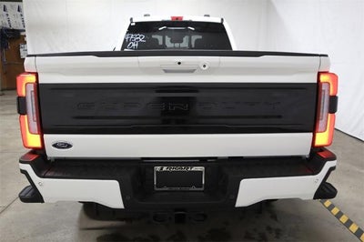 2025 Ford Super Duty F-350 SRW Platinum