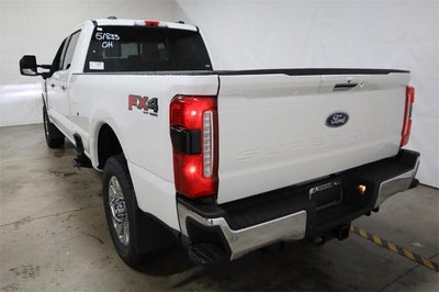 2024 Ford Super Duty F-350 SRW Lariat
