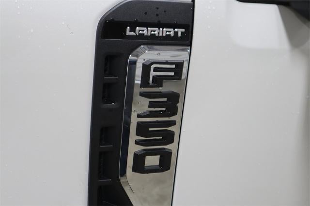 2024 Ford Super Duty F-350 SRW Lariat
