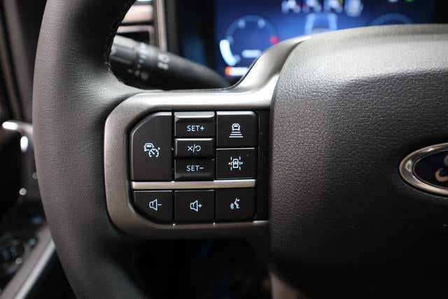 2026 Ford Super Duty F-350 DRW Lariat