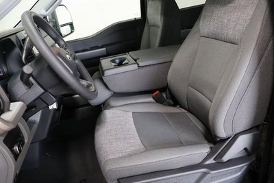 2026 Ford Super Duty F-350 DRW XLT