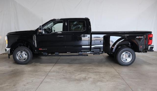 2026 Ford Super Duty F-350 DRW XLT