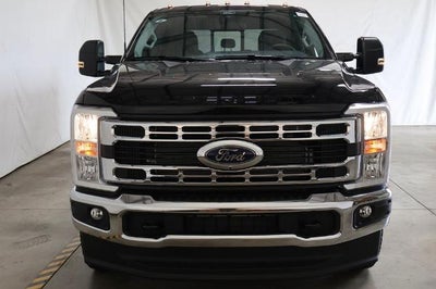 2026 Ford Super Duty F-350 DRW XLT
