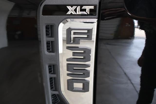 2026 Ford Super Duty F-350 DRW XLT