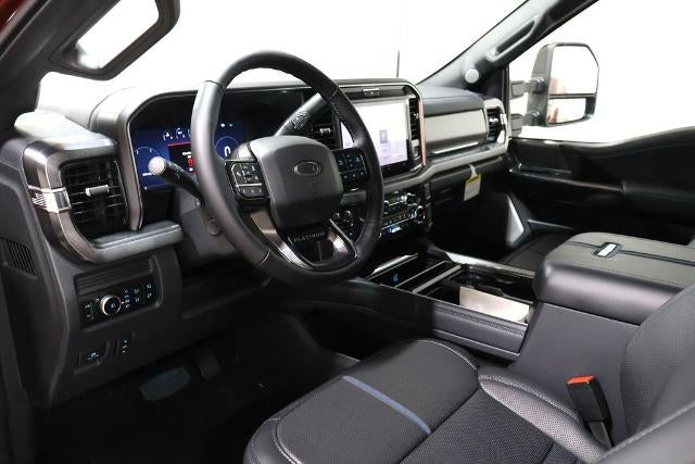 2026 Ford Super Duty F-350 DRW Platinum