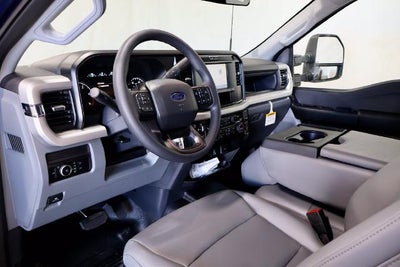 2027 Ford Super Duty F-350 DRW XL
