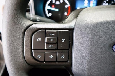 2027 Ford Super Duty F-350 DRW XLT