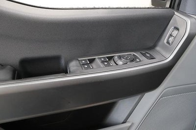 2027 Ford Super Duty F-350 DRW XLT
