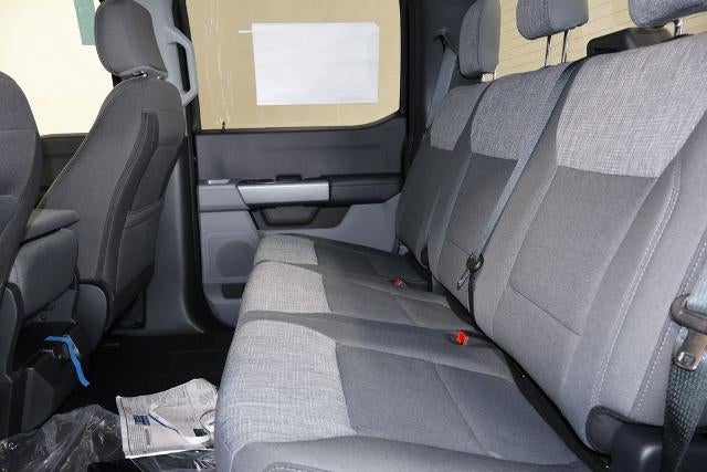 2027 Ford Super Duty F-350 DRW XLT