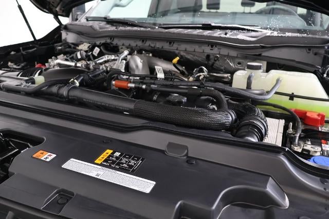 2027 Ford Super Duty F-350 DRW XLT