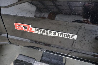 2027 Ford Super Duty F-350 DRW XLT