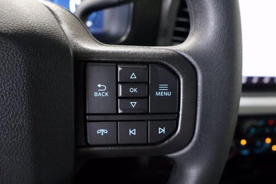 2027 Ford Super Duty F-350 DRW XLT