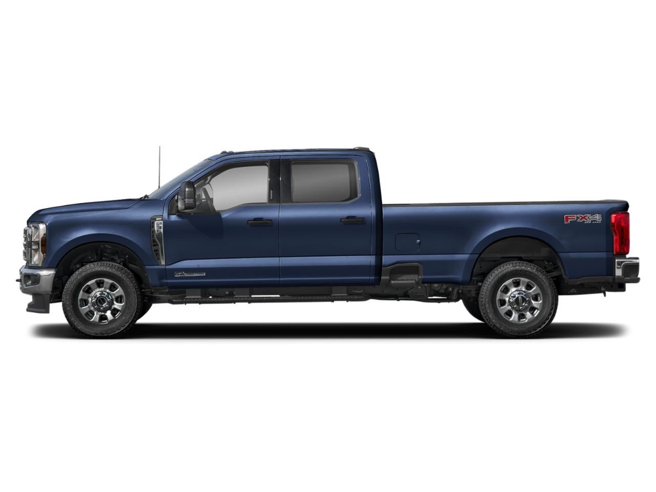 2027 Ford Super Duty F-350 DRW XLT