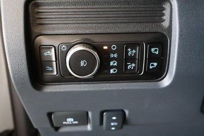 2026 Ford Super Duty F-350 DRW Platinum