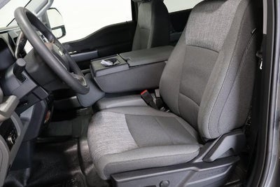 2027 Ford Super Duty F-350 DRW XLT