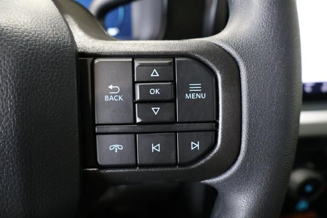 2027 Ford Super Duty F-350 DRW XLT