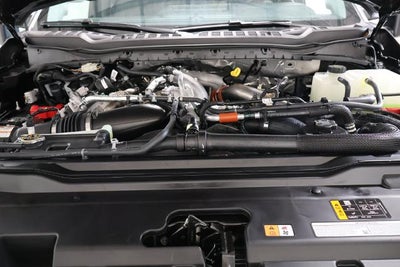 2027 Ford Super Duty F-350 DRW XLT