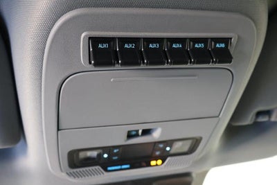 2027 Ford Super Duty F-350 DRW XL