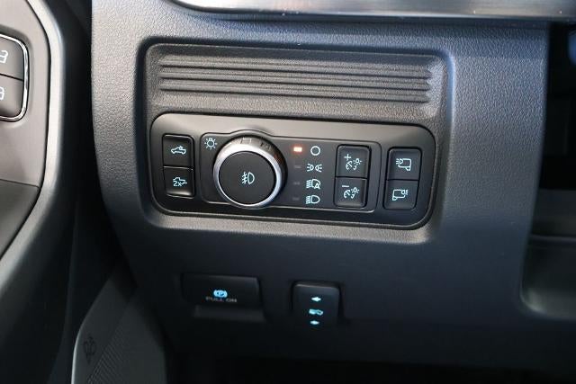 2026 Ford Super Duty F-350 DRW Lariat