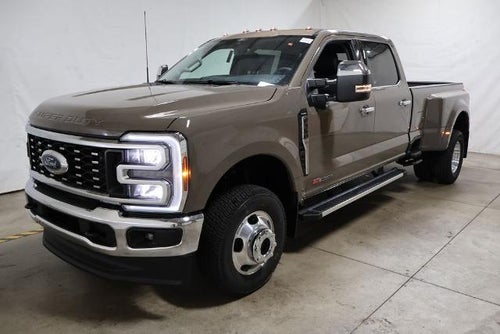 2026 Ford Super Duty F-350 DRW Lariat