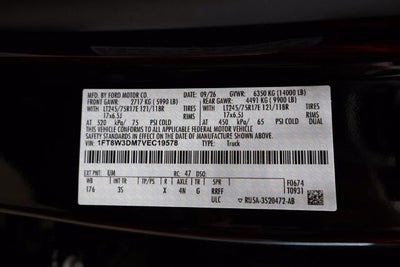 2027 Ford Super Duty F-350 DRW XLT