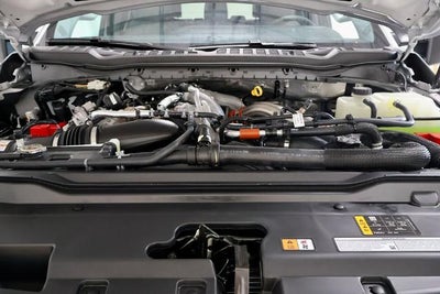 2027 Ford Super Duty F-350 DRW XLT