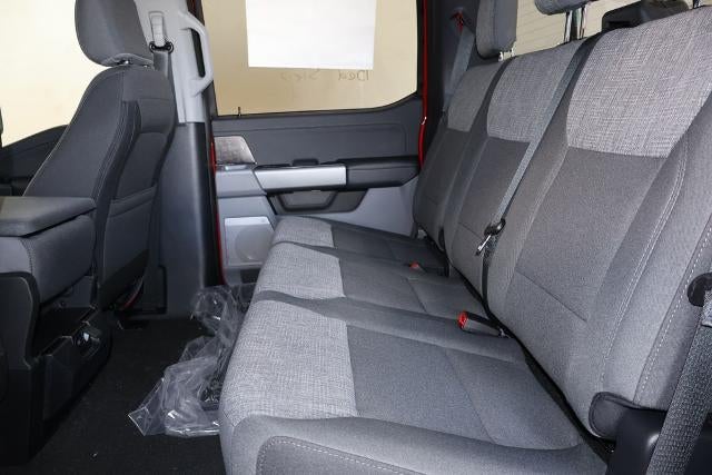 2027 Ford Super Duty F-350 DRW XLT