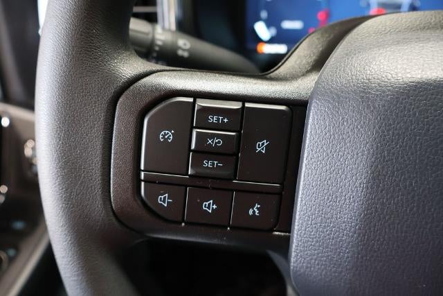 2027 Ford Super Duty F-350 DRW XLT