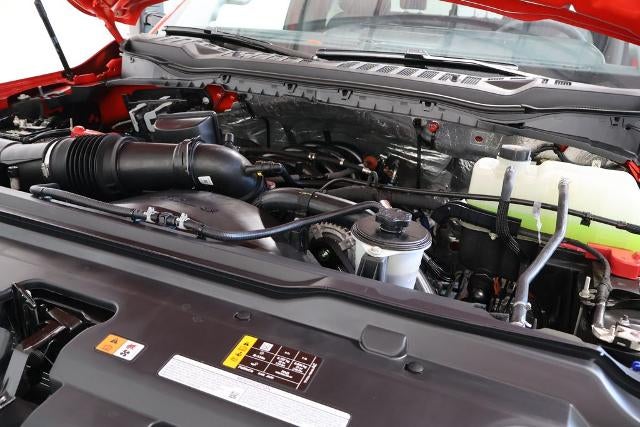2027 Ford Super Duty F-350 DRW XLT