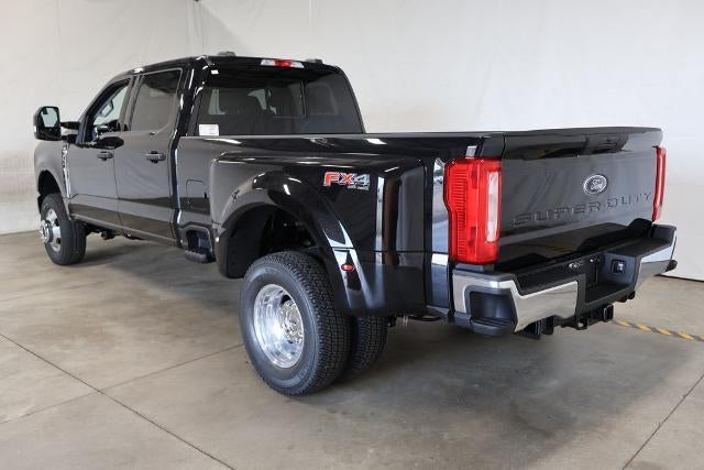 2026 Ford Super Duty F-350 DRW XLT