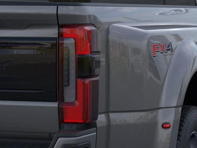 2026 Ford Super Duty F-450 DRW Platinum