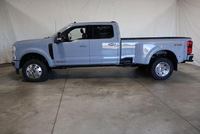 2027 Ford Super Duty F-450 DRW Platinum