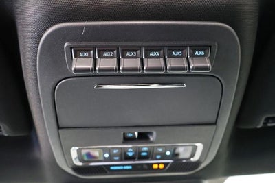 2027 Ford Super Duty F-450 DRW Platinum