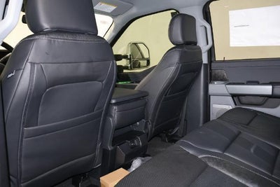 2027 Ford Super Duty F-450 DRW XLT