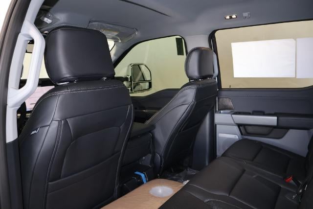 2027 Ford Super Duty F-450 DRW XLT