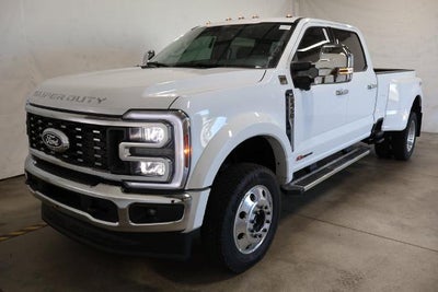 2027 Ford Super Duty F-450 DRW XLT
