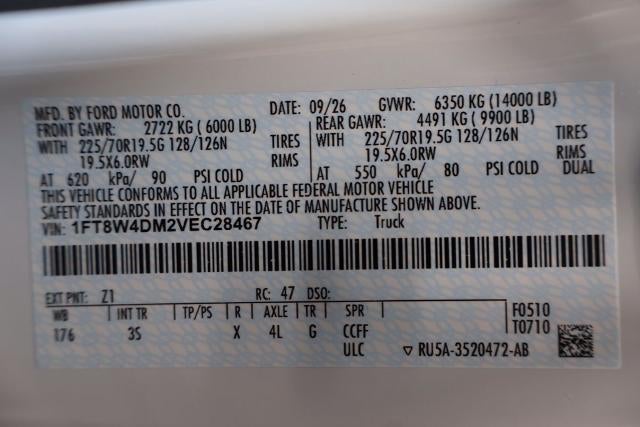 2027 Ford Super Duty F-450 DRW XLT