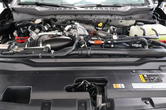 2027 Ford Super Duty F-450 DRW XLT