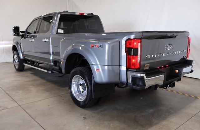 2027 Ford Super Duty F-450 DRW XLT